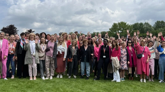 Team Novartis Belgium in open field