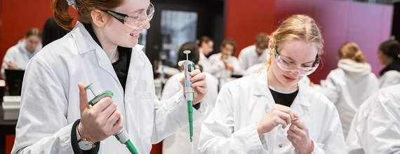 .L'expérimentation dans la bonne humeur au schoolLab.