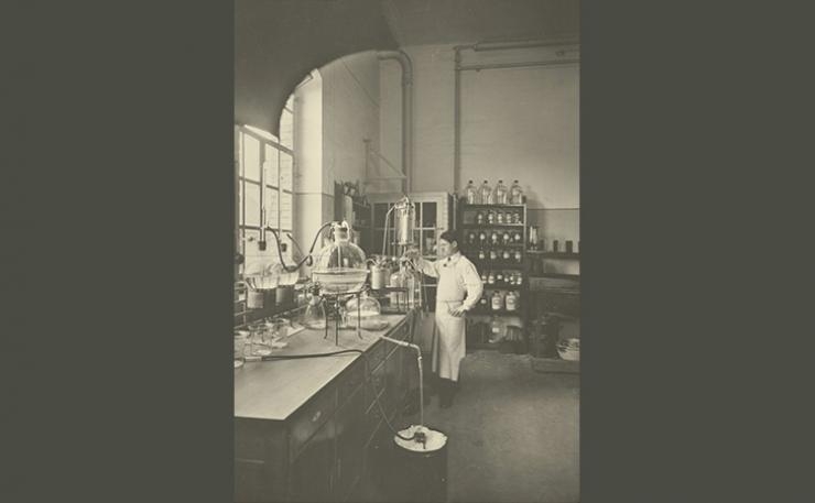 Forschungslabor bei Ciba in Basel, 1914