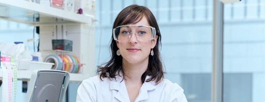 Wissenschaftlerin im NIBR Forschungslabor