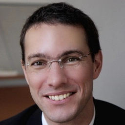 Dr. Harald Nusser leitet weltweit das Novartis Access Programm