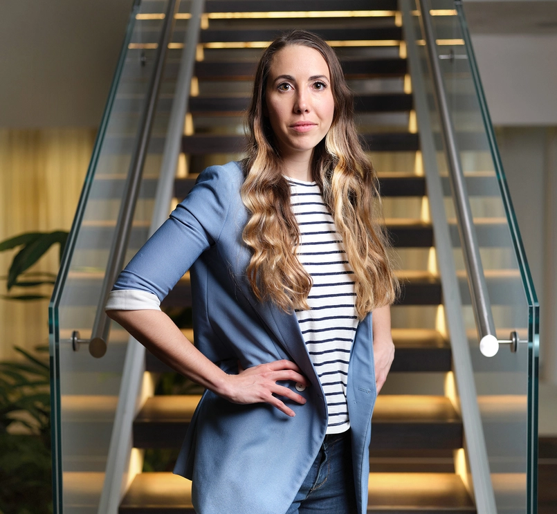 Directora en oficina