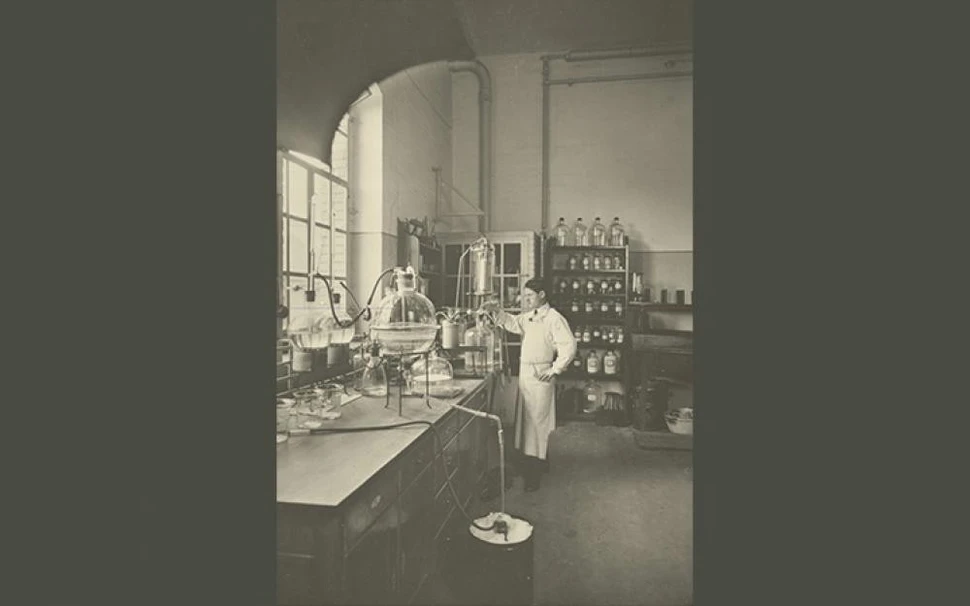 Company history slideshow 4