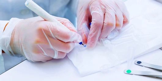 investors-hands-marking-image-2x