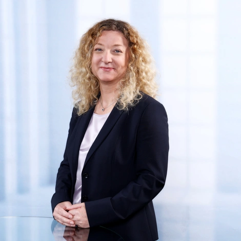 Polonca Kuhar, direktorica