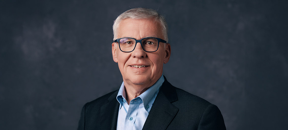 Daniel Hoschstrasser, Board member