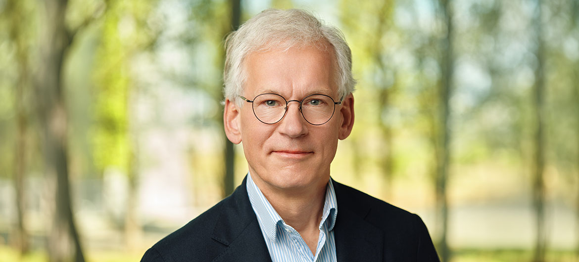Frans van Houten, Board member