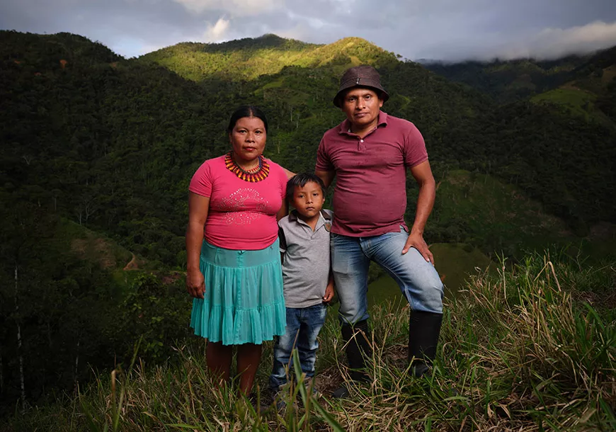 Oscar Armando Wazorna with his family in Colombia