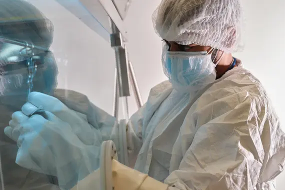 Manufacturing production specialist