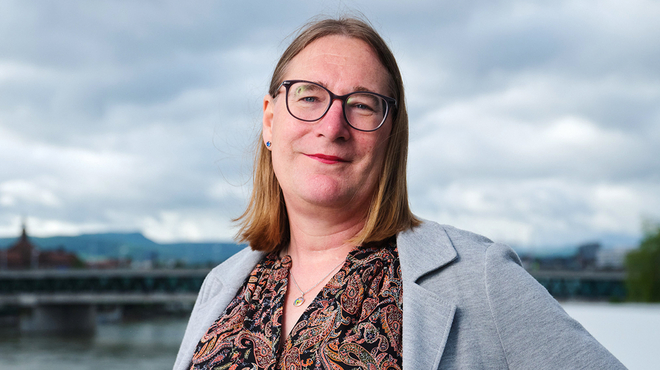 A portrait of Stephie, Global Head of diversity, equity, and inclusion, responsible for disability equity at Novartis A portrait of Stephie, Global Head of diversity, equity, and inclusion, responsible for disability equity at Novartis