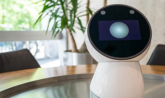 Electronic device on a table