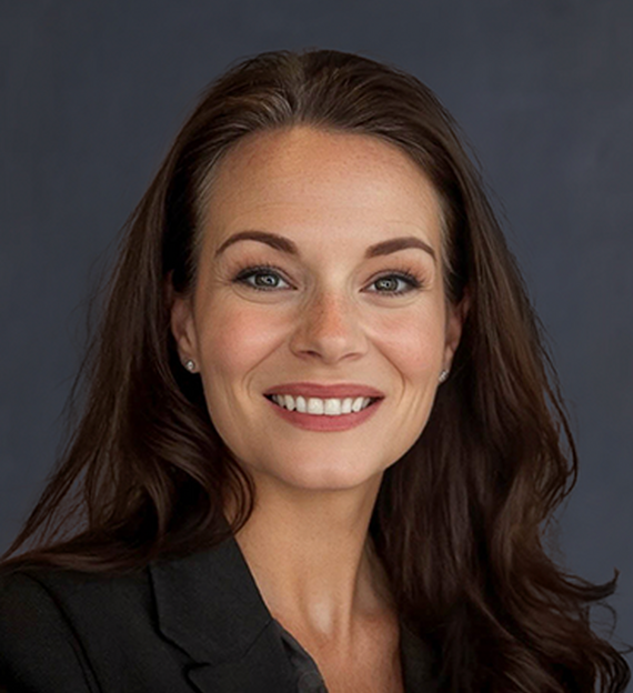 Chanel Leitch headshot portrait
